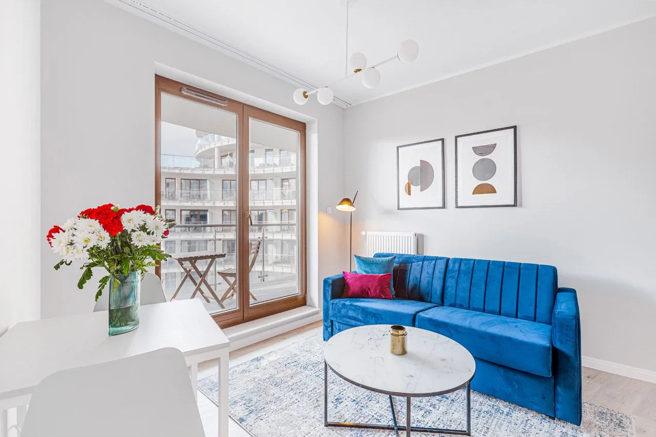 1 Bedroom — Small