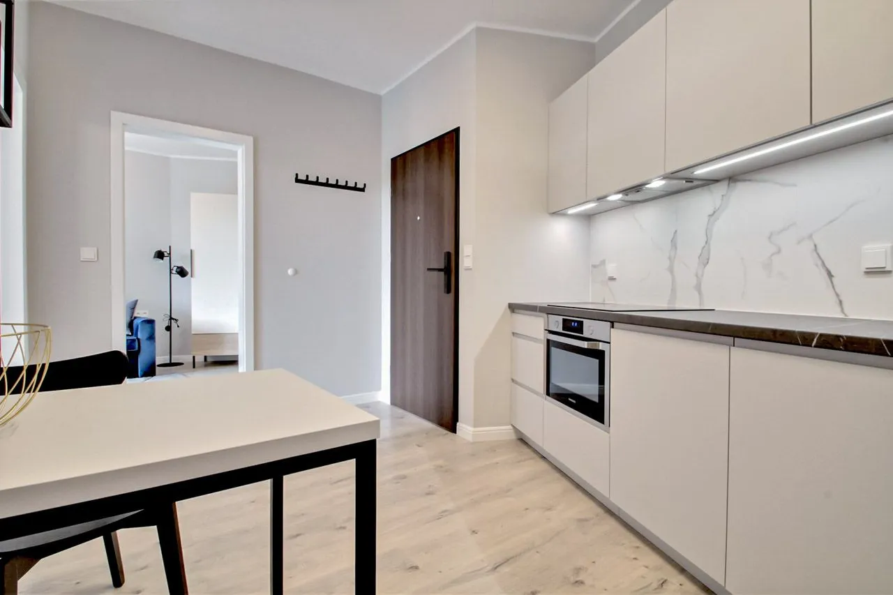 2 Bedroom — Medium
