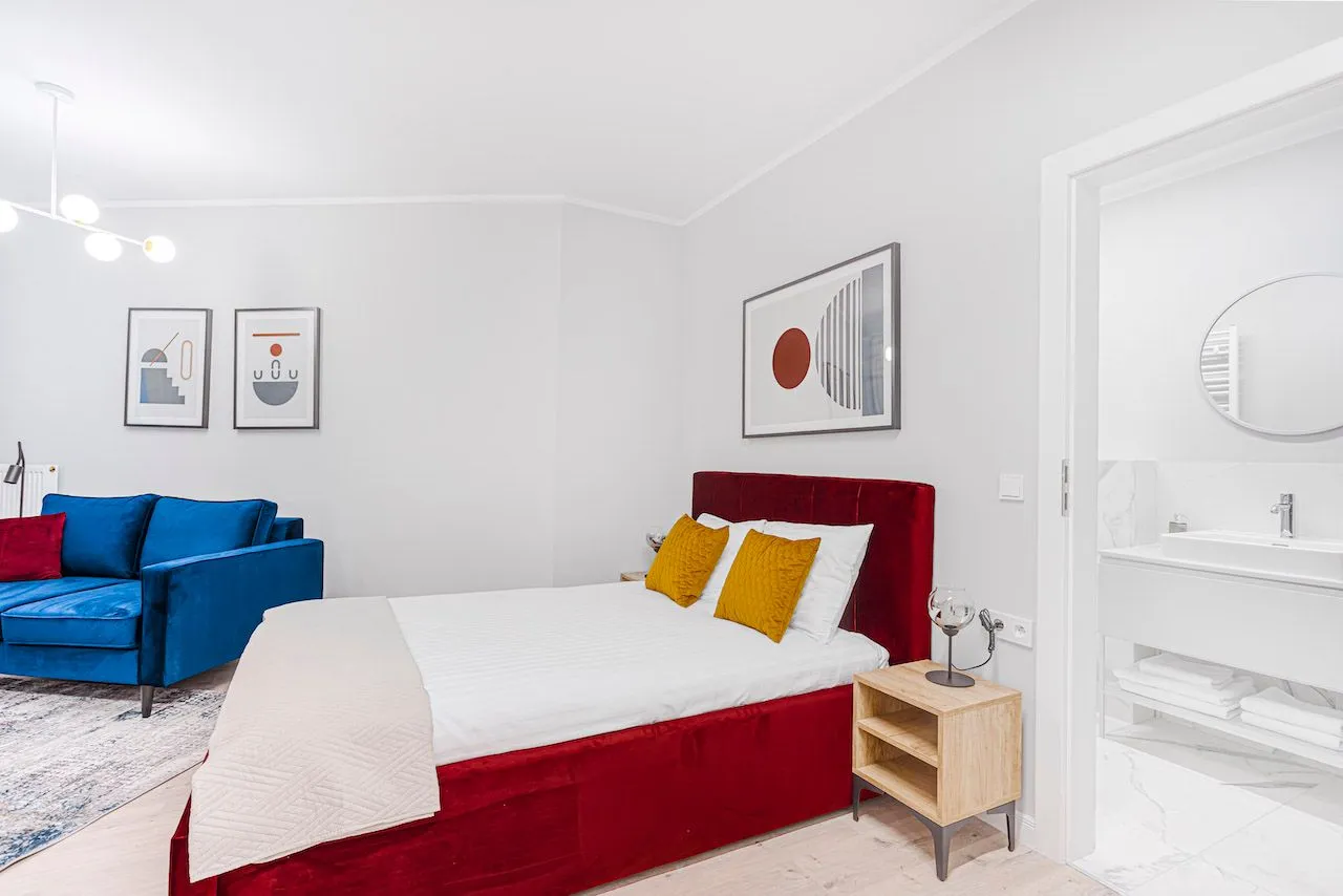 2 Bedroom — Medium