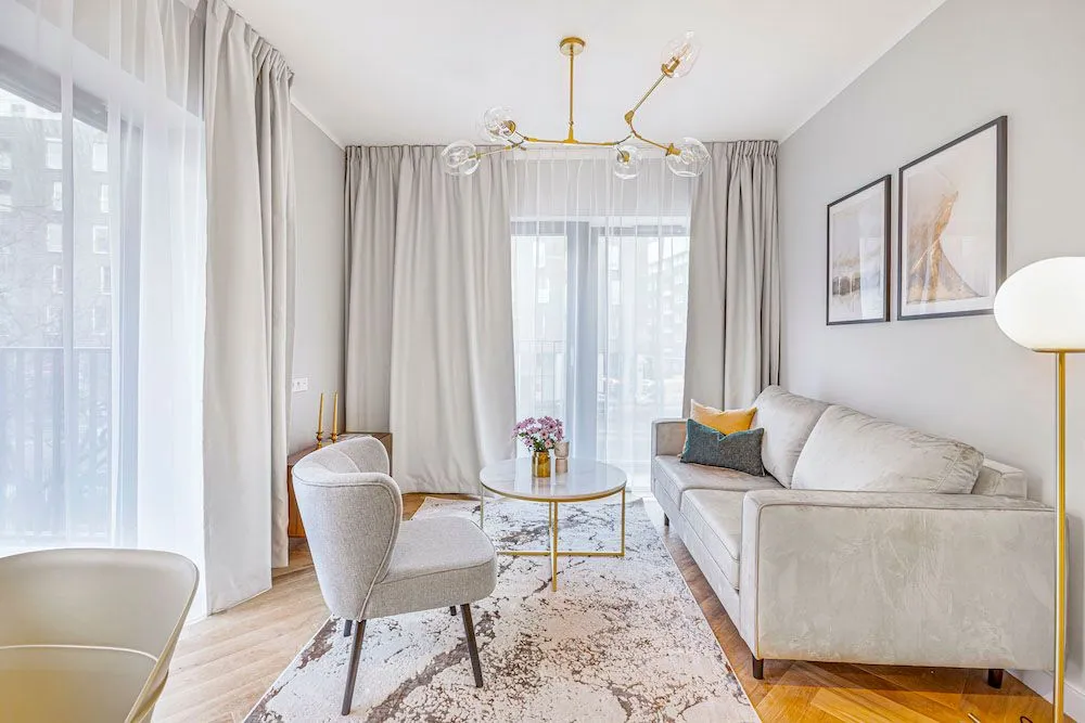 1 Bedroom — Medium
