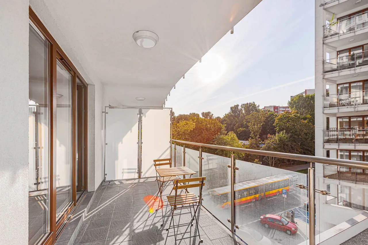 Studio — Medium