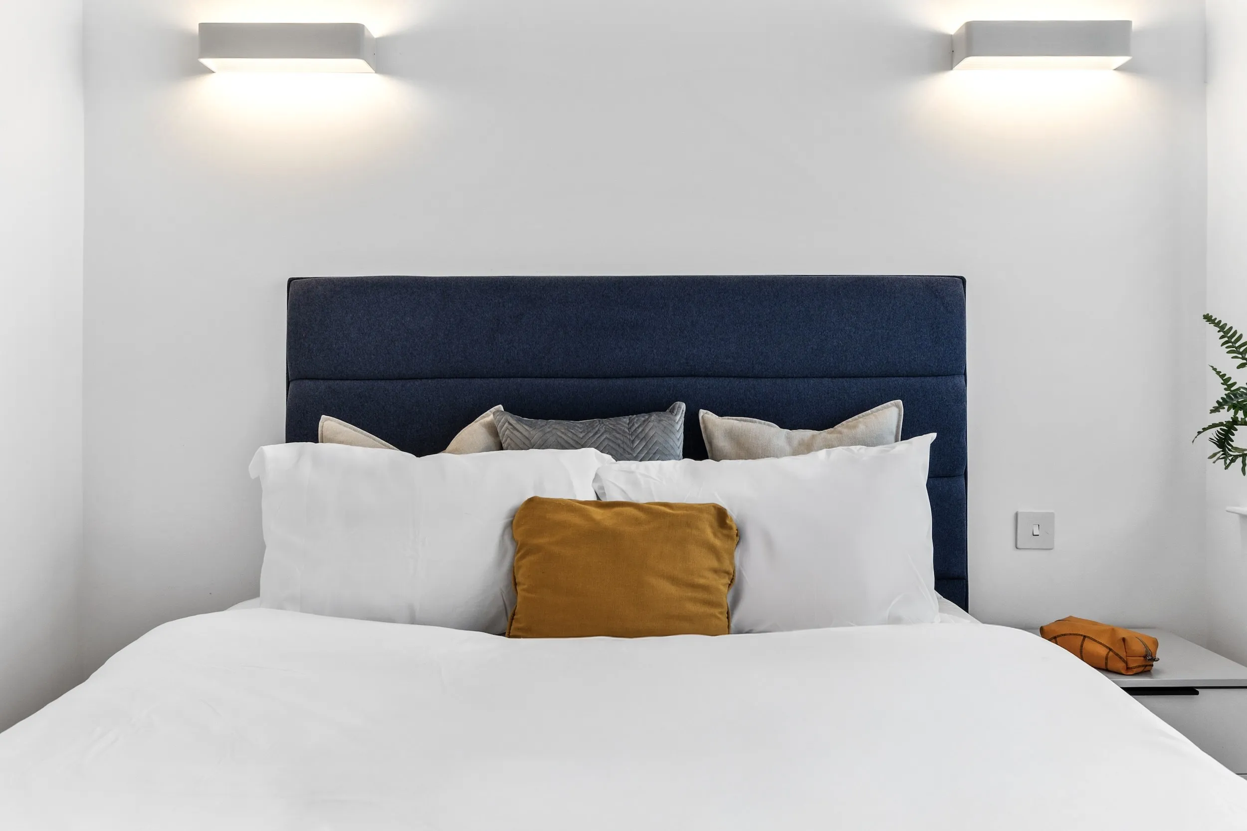 Double bed in the second bedroom at Vonder Skies