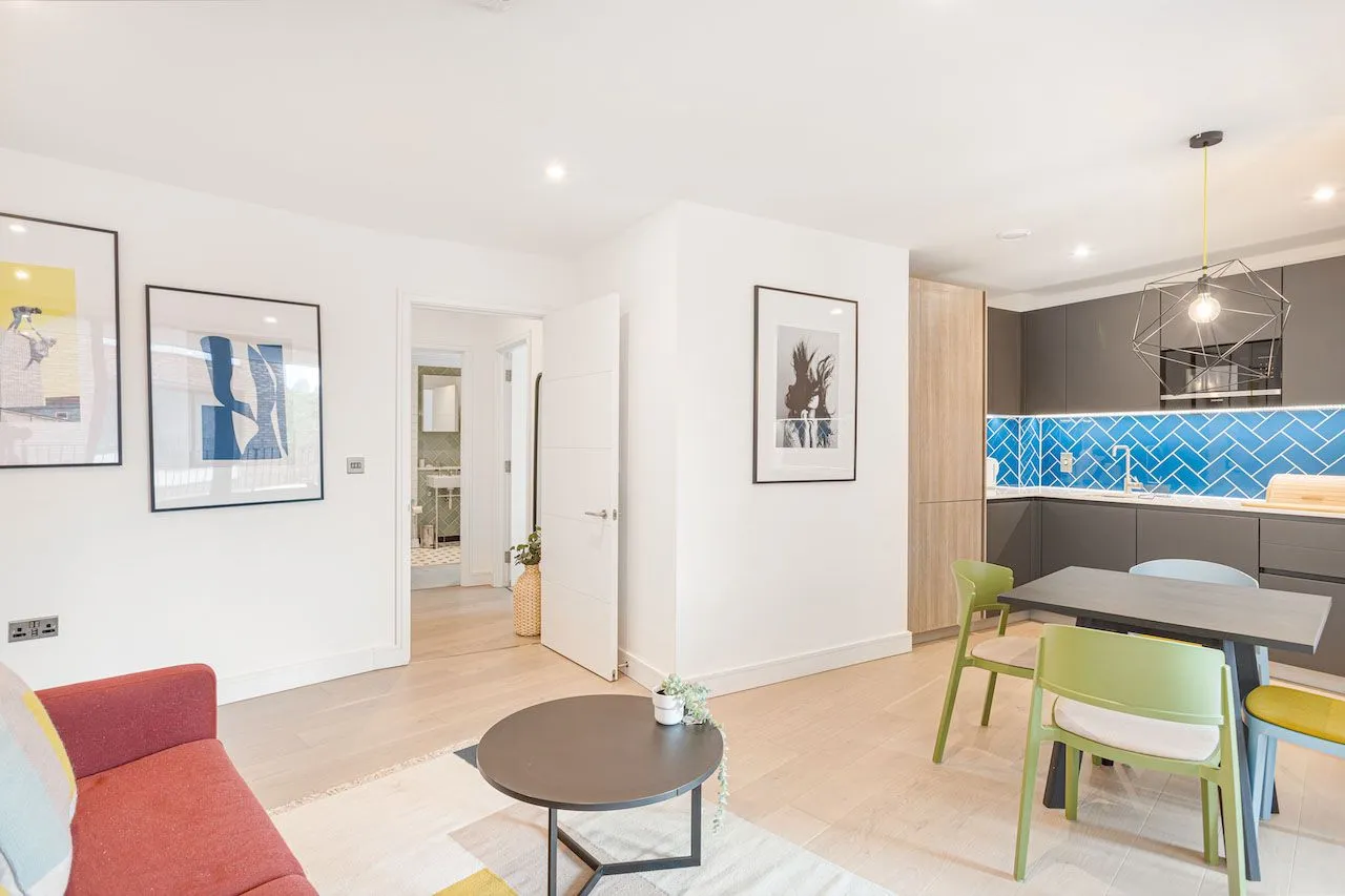 2 Bedroom