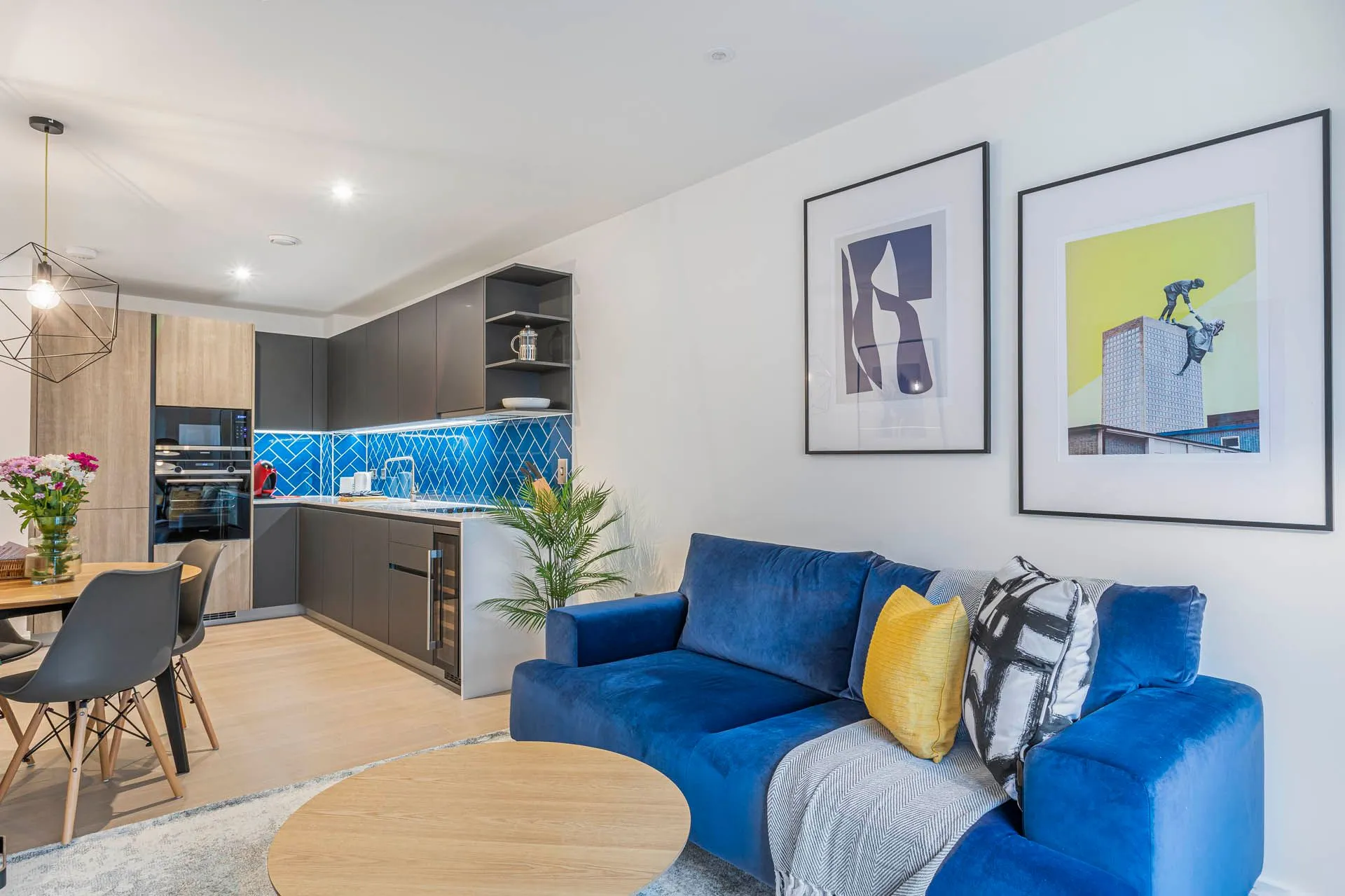 2 Bedroom