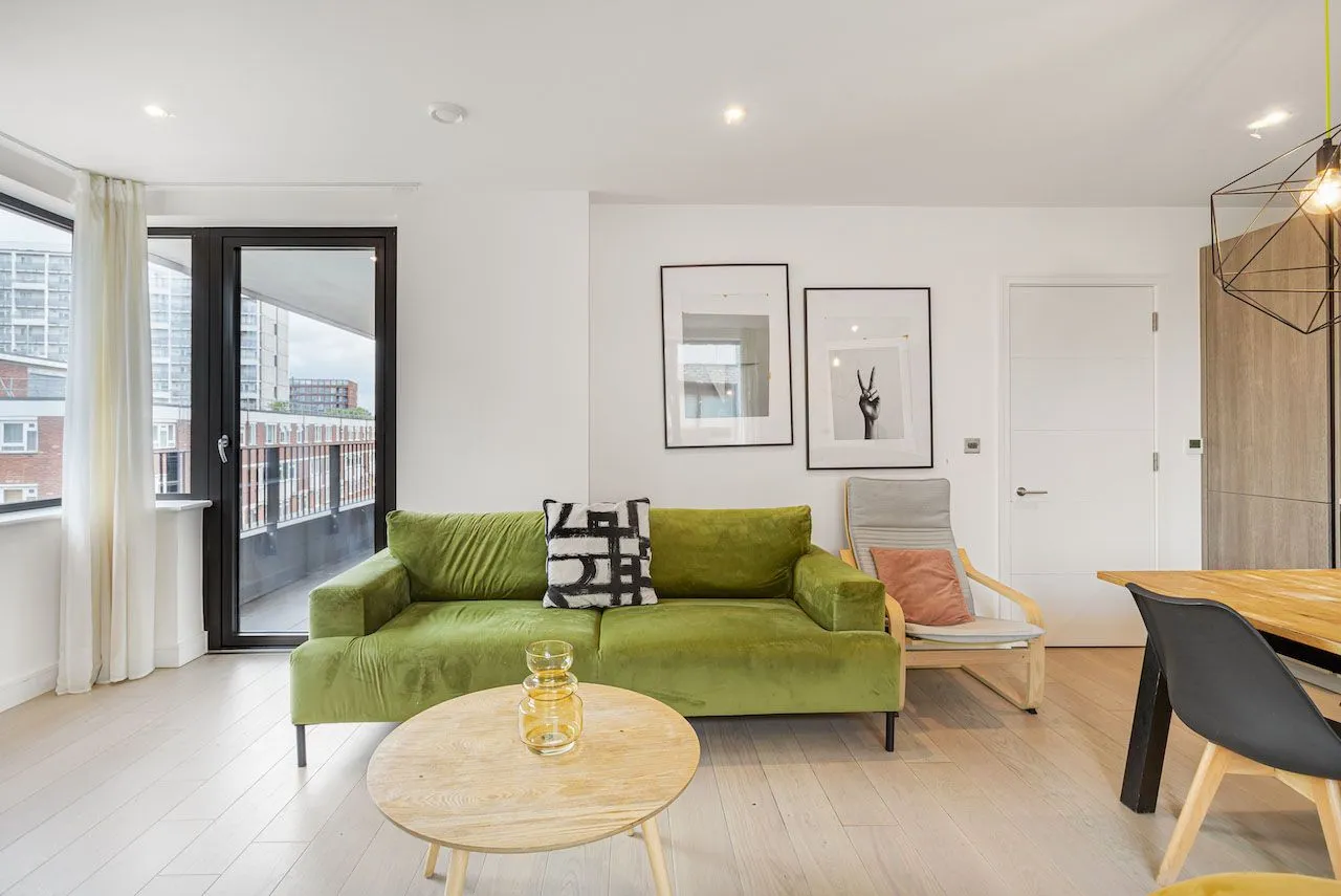 2 Bedroom