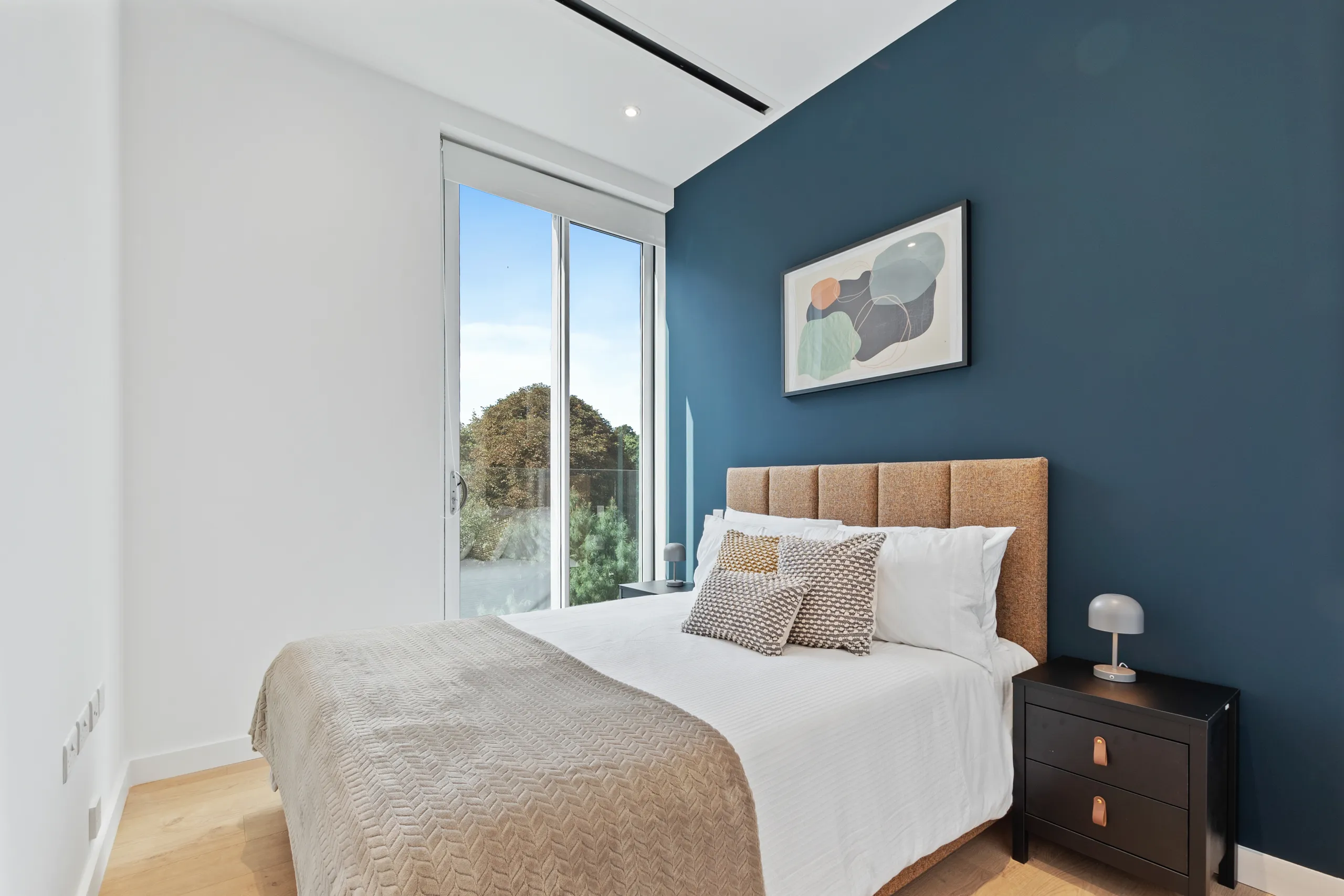 2 Bedroom