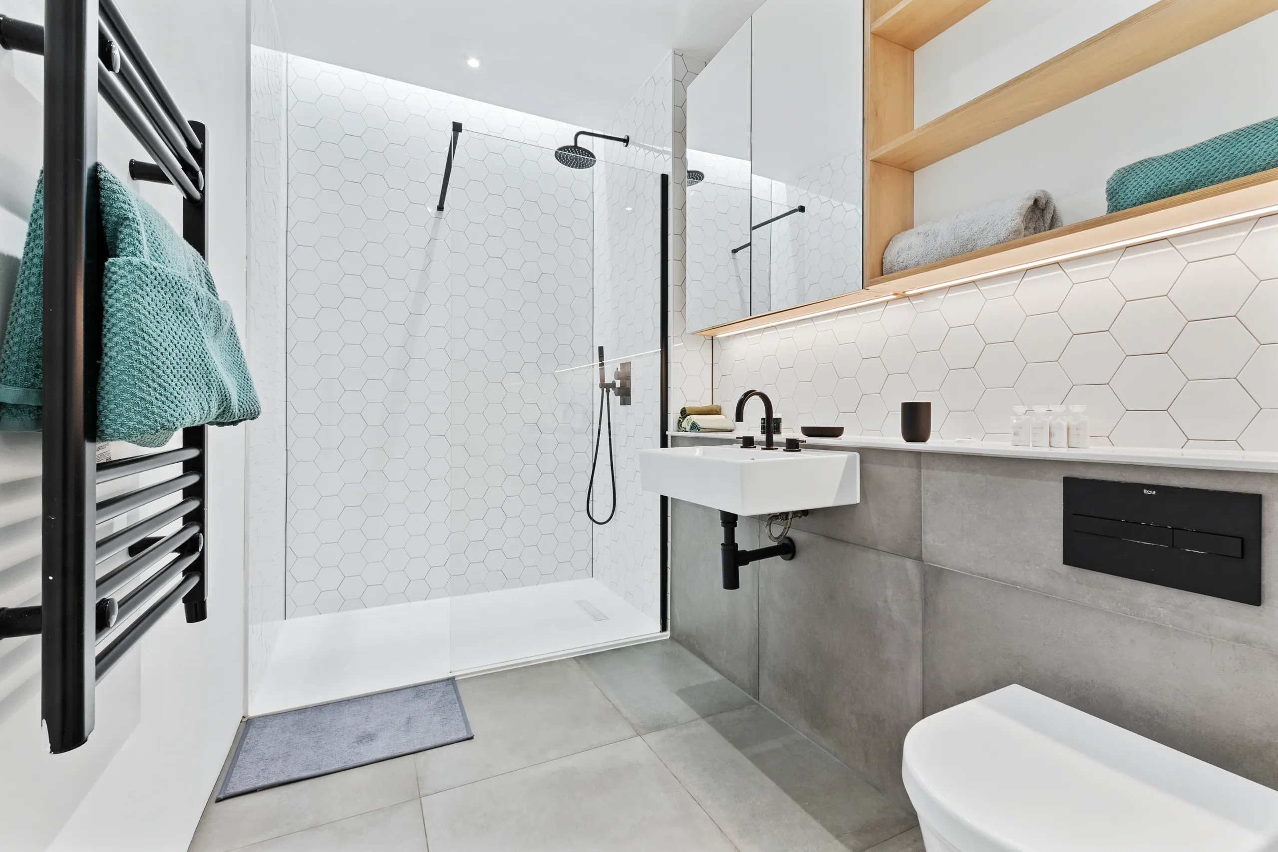 2 Bedroom