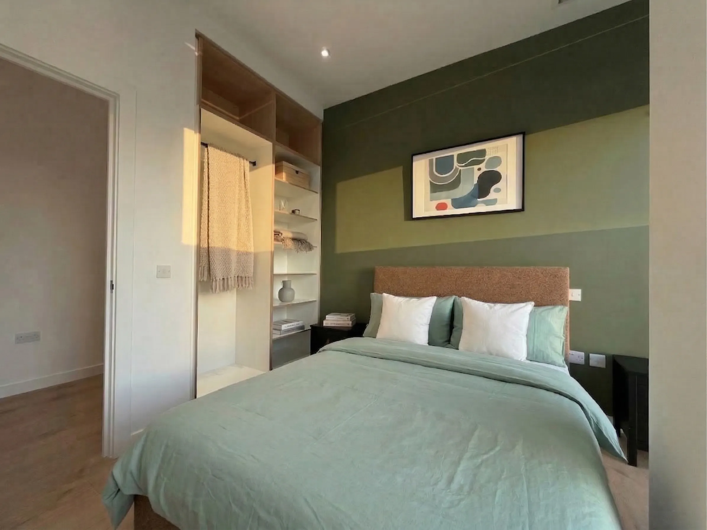 2 Bedroom