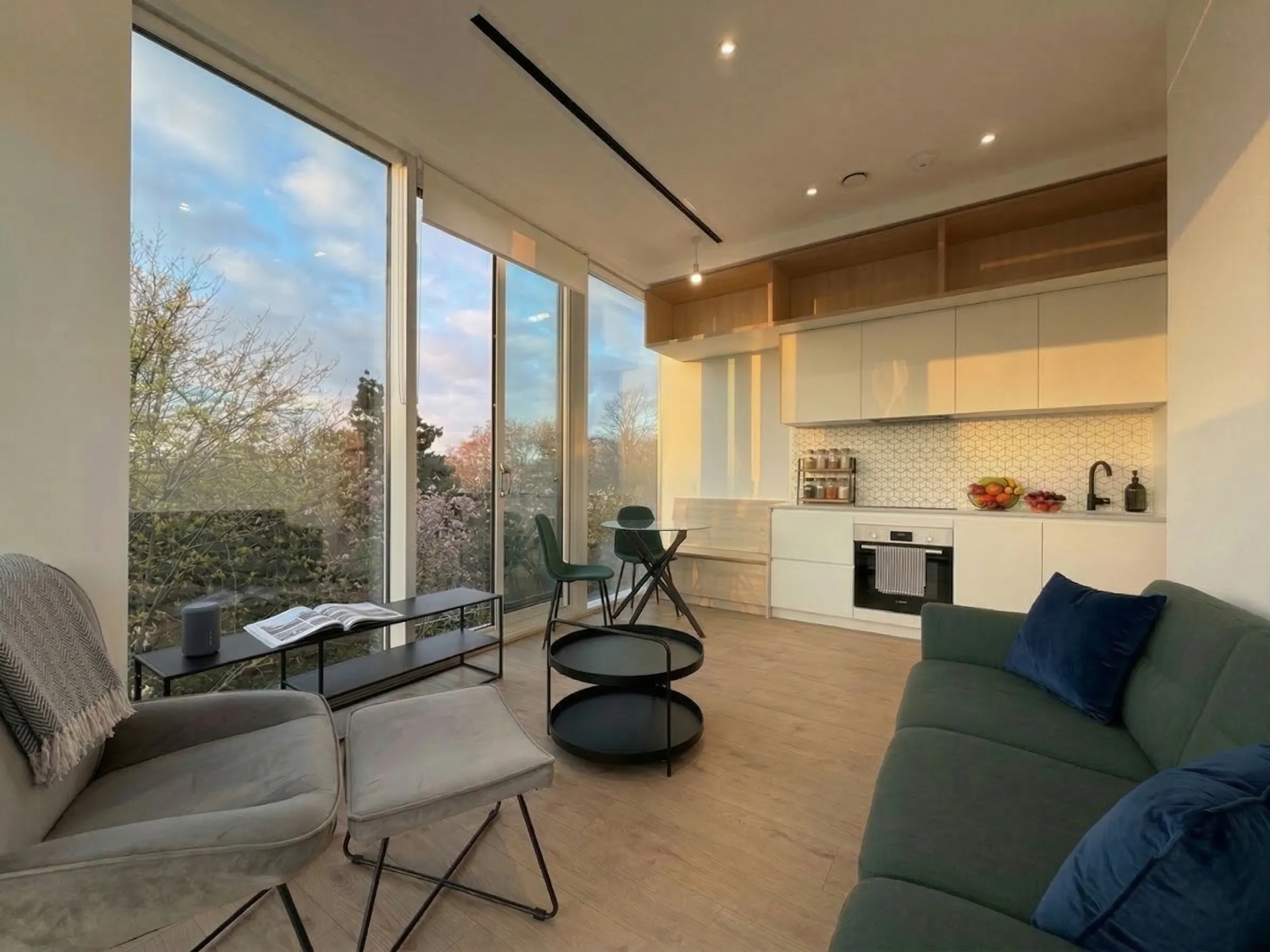 2 Bedroom