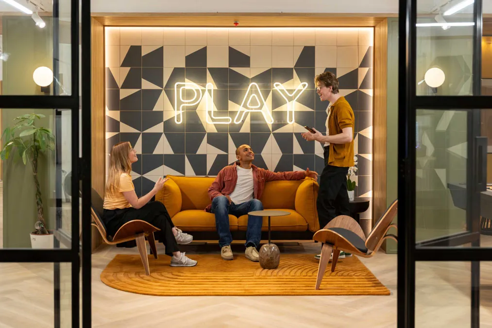 Seating in the PLAY lounge at Vonder Parkside