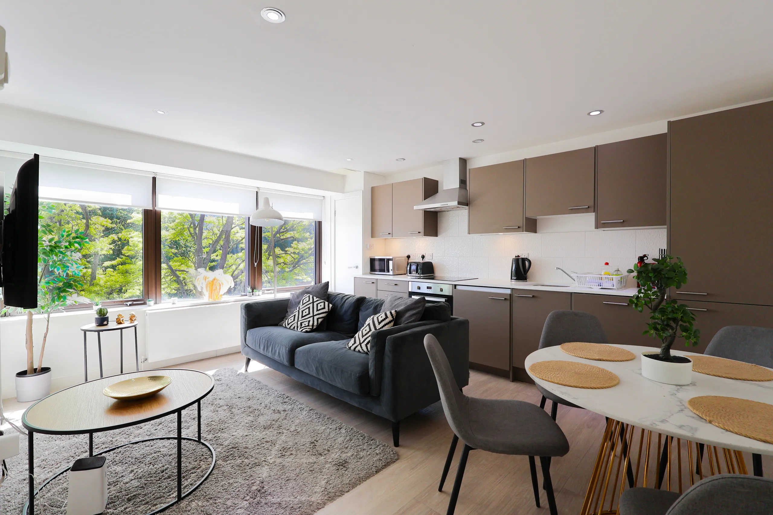 2 Bedroom