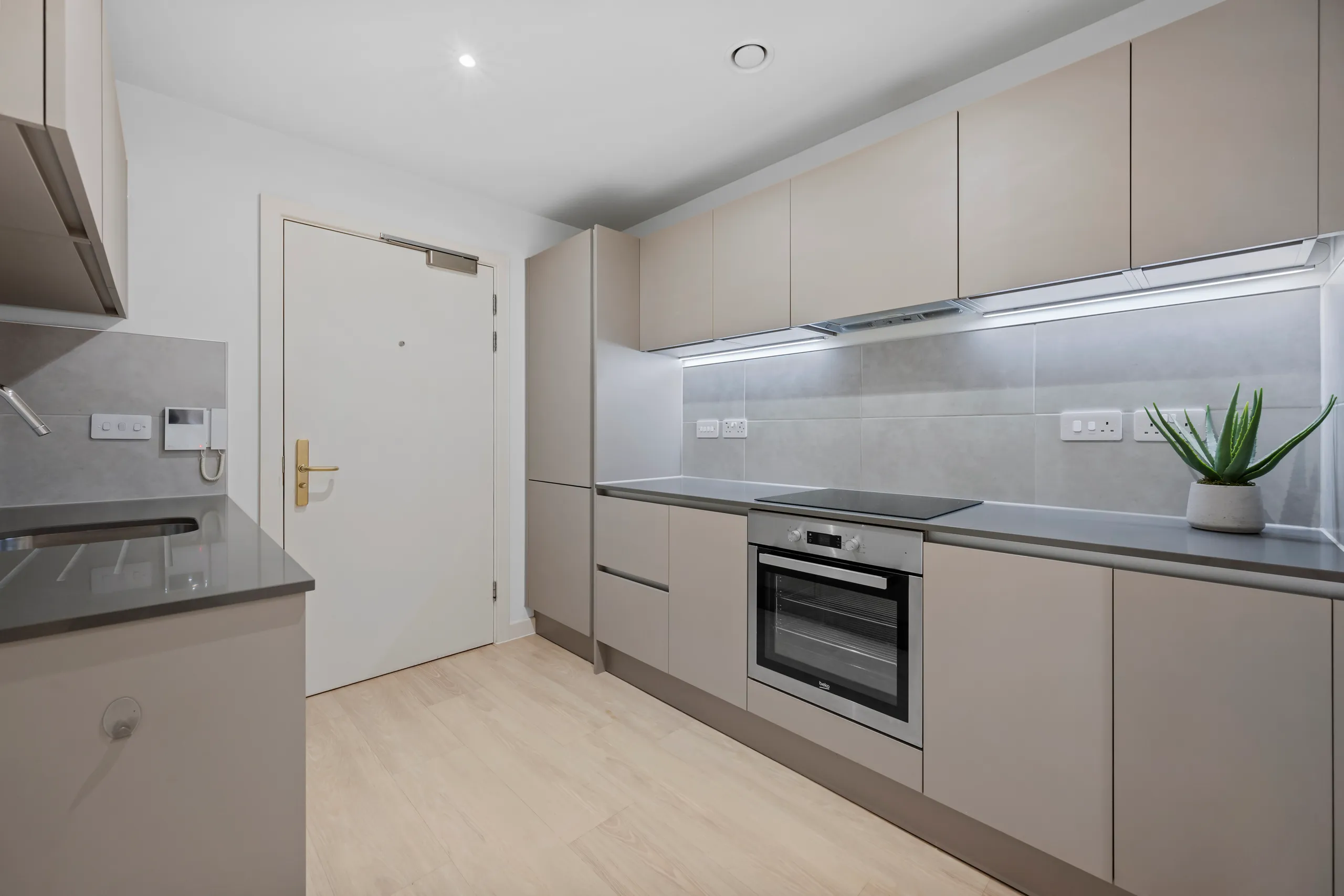 2 Bedroom