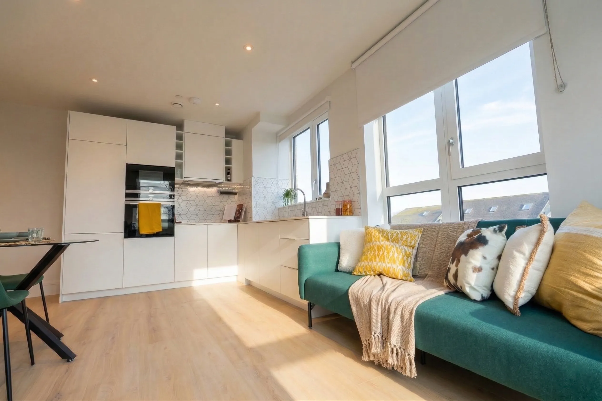 2 Bedroom