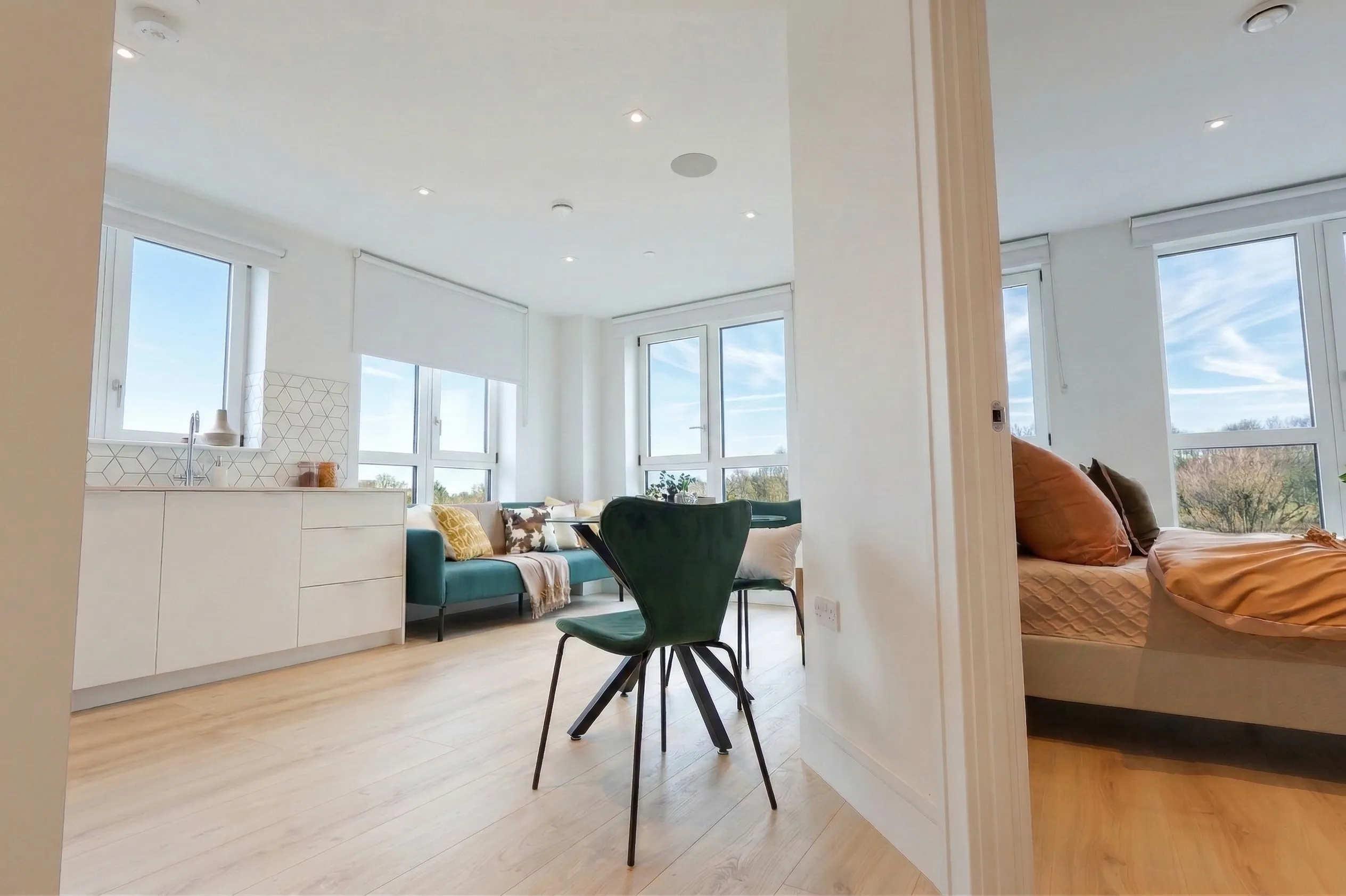 2 Bedroom