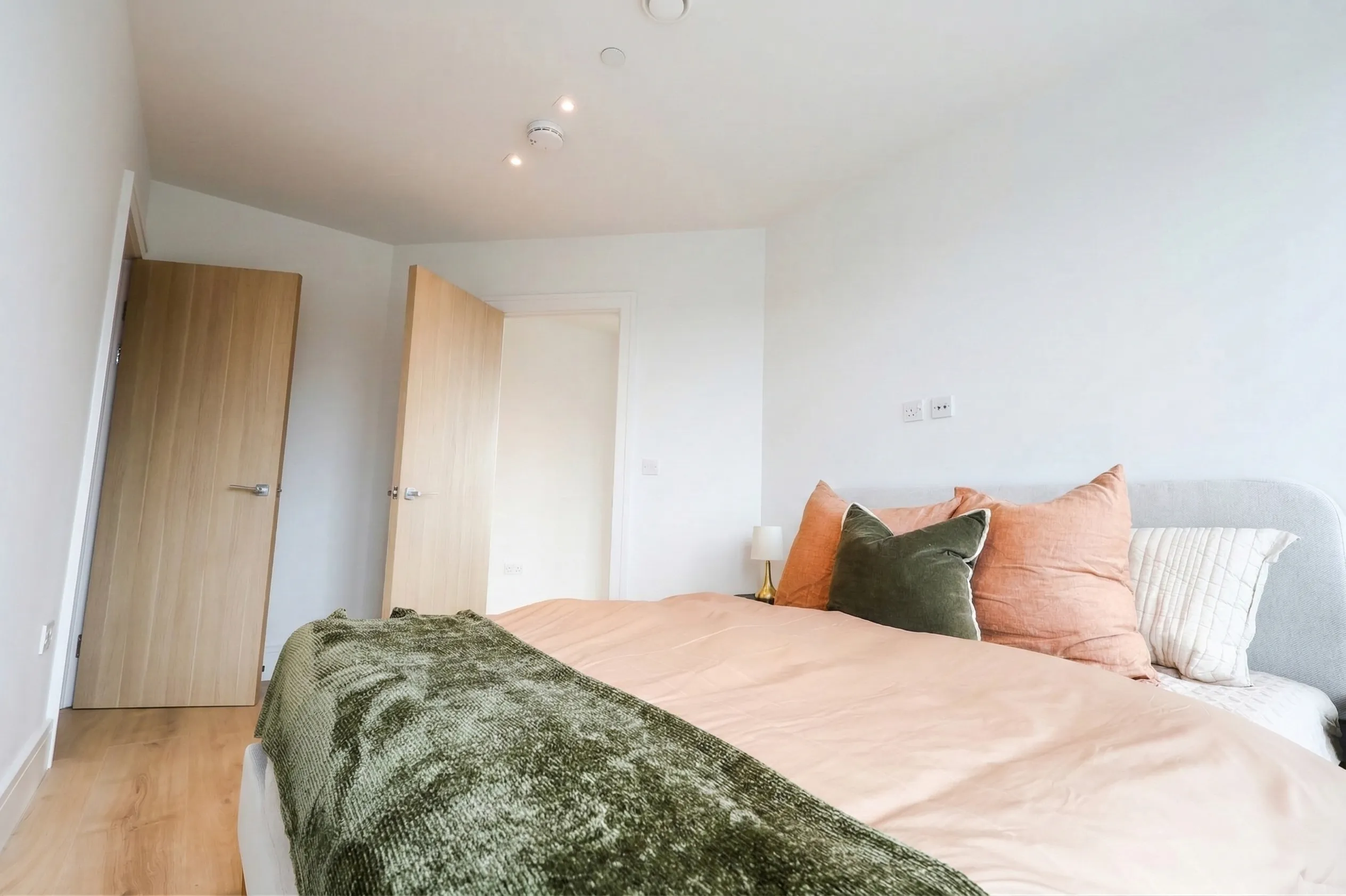 2 Bedroom