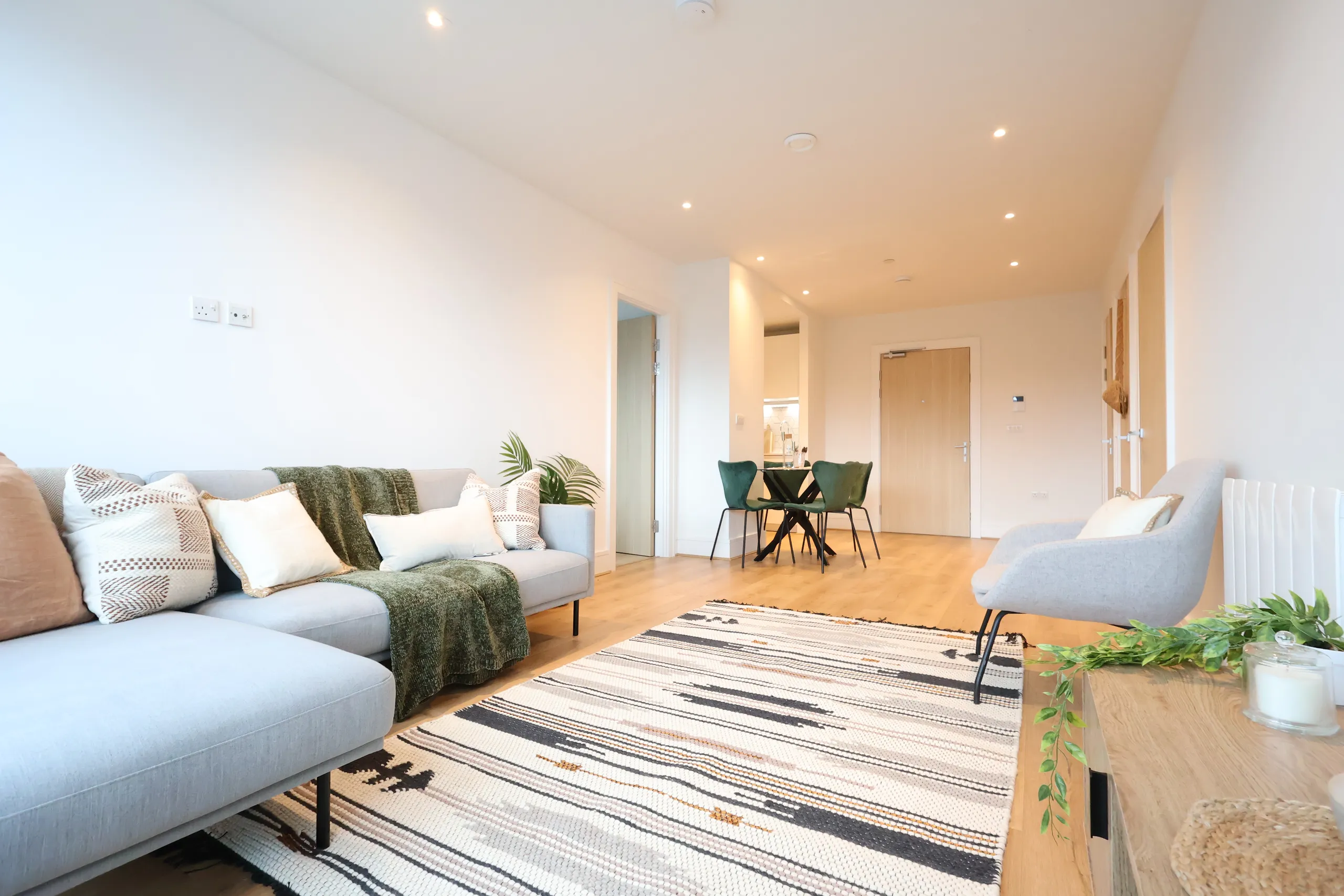 2 Bedroom