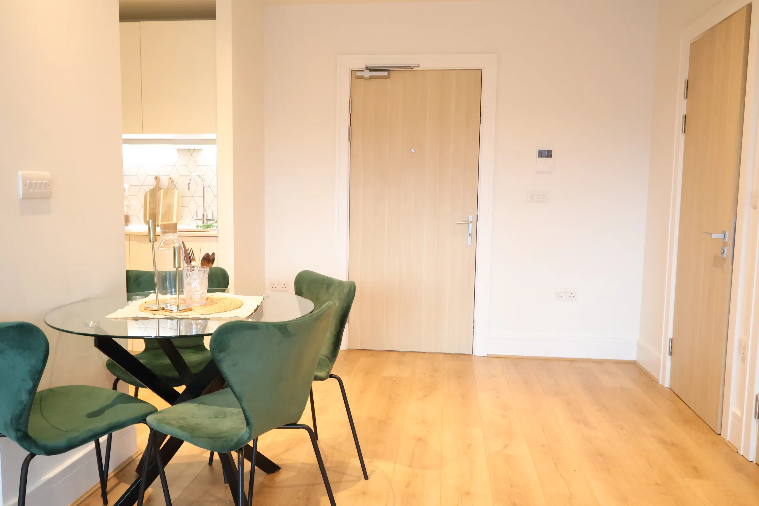 2 Bedroom