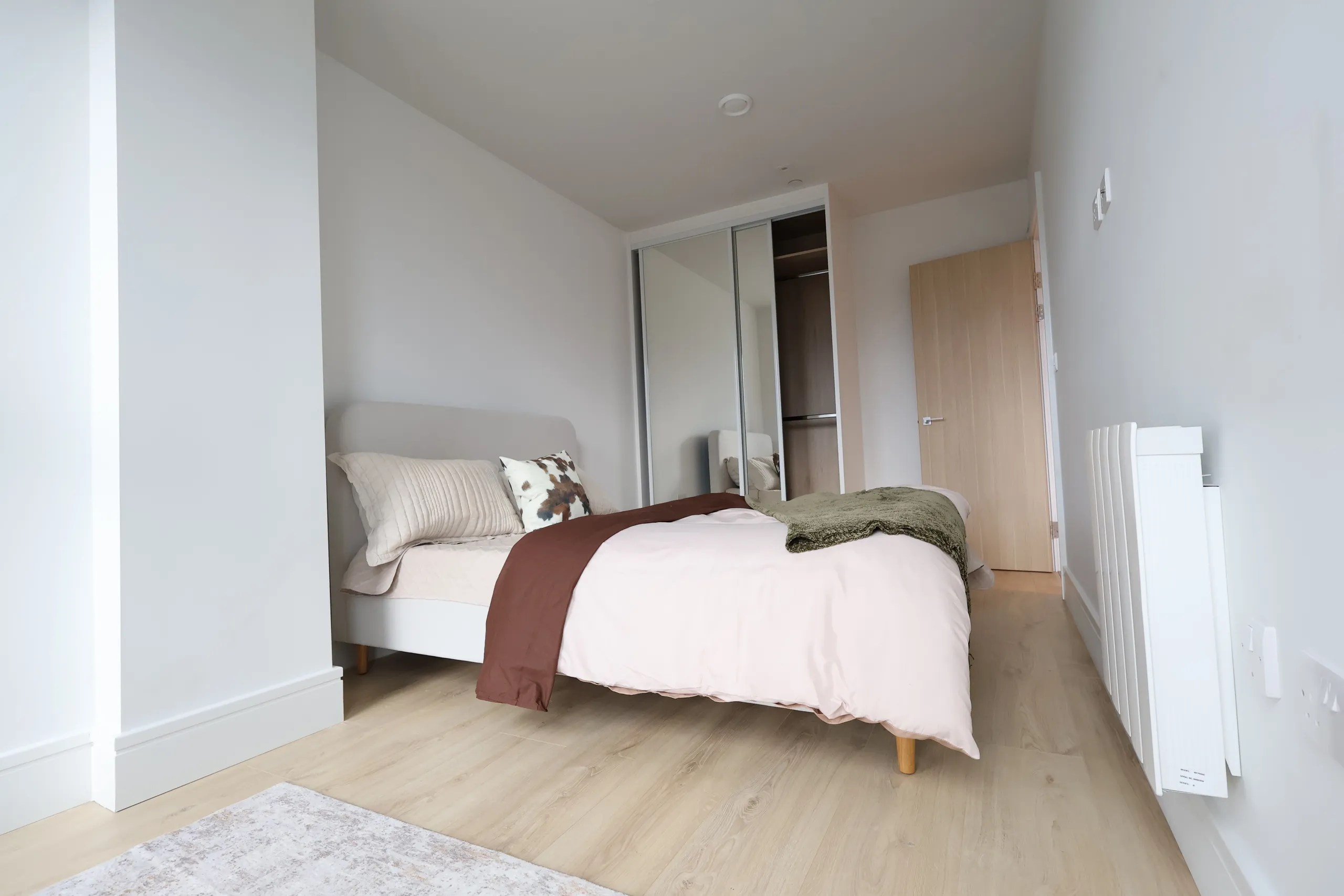 2 Bedroom