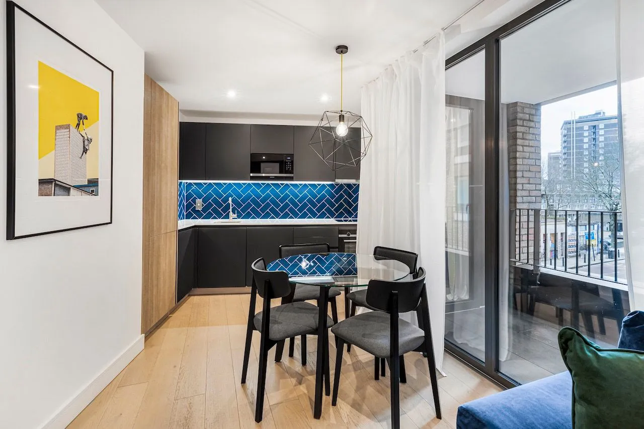 2 Bedroom