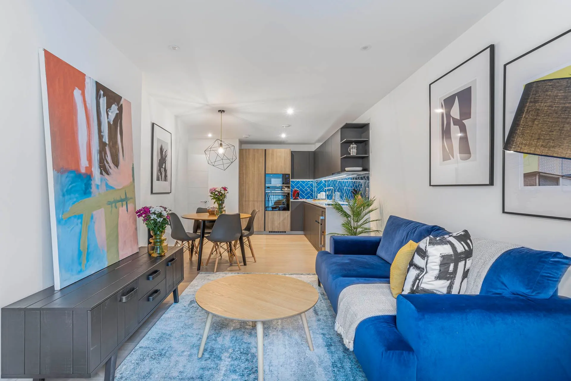 2 Bedroom