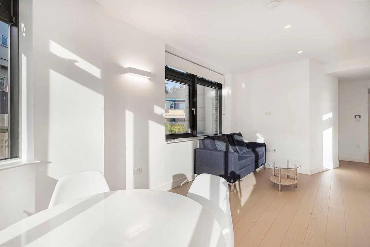 2 Bedroom