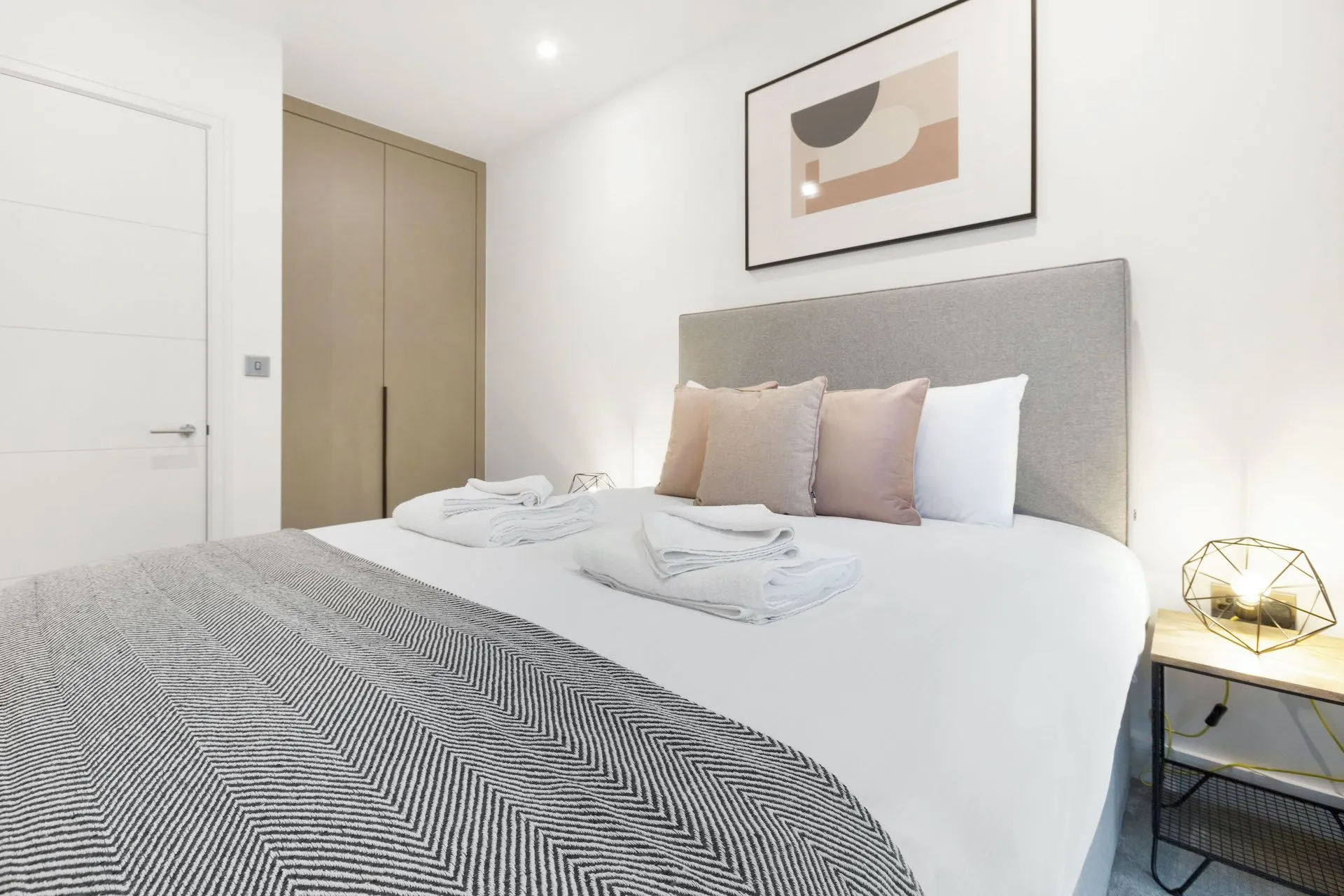 2 Bedroom