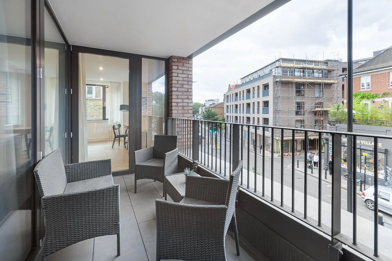 2 Bedroom