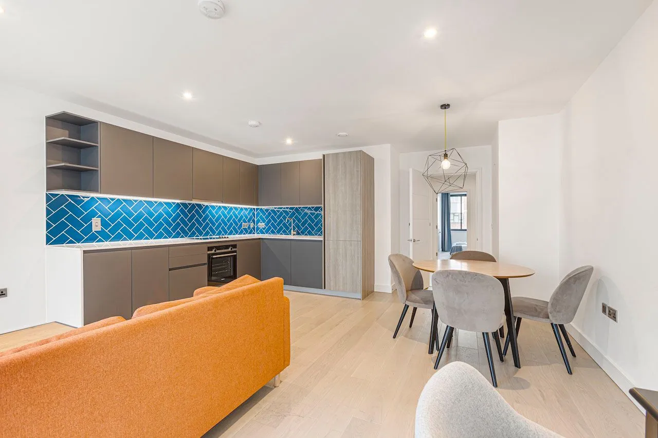 2 Bedroom