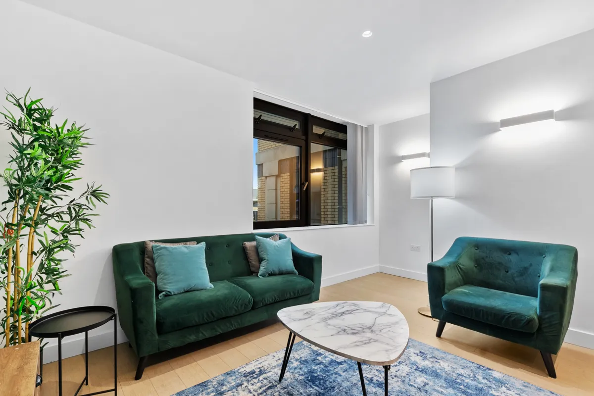 2 Bedroom
