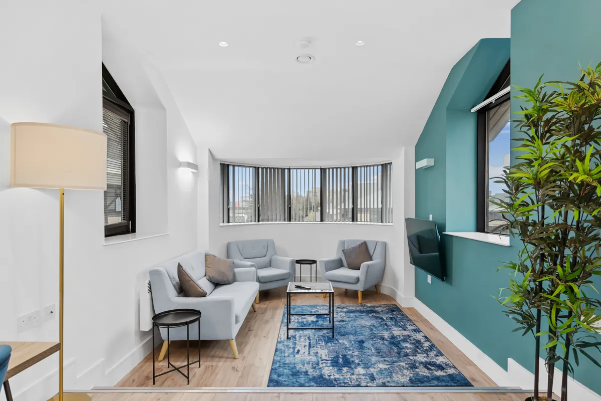 2 Bedroom
