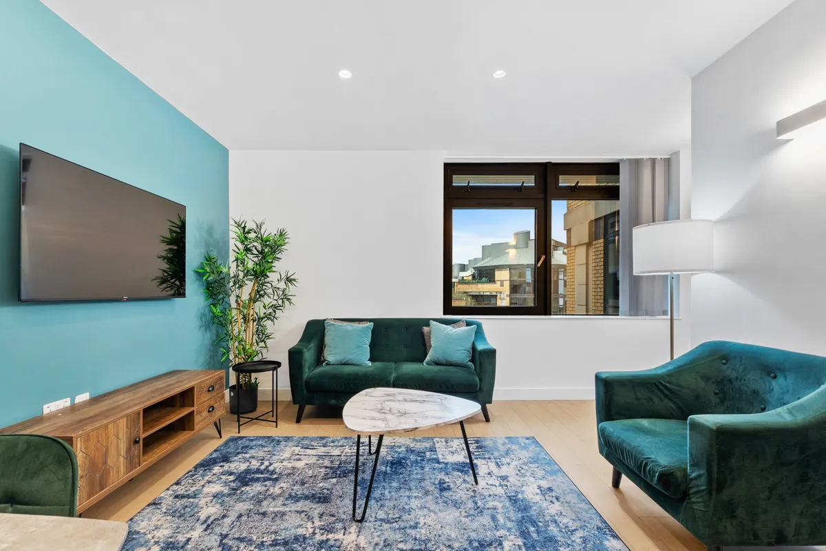 2 Bedroom