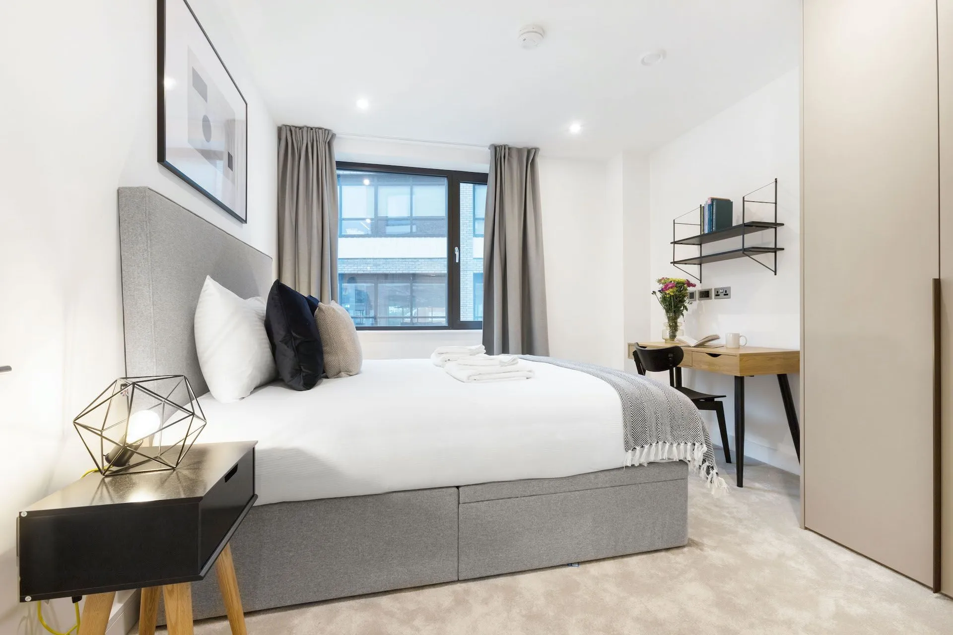 2 Bedroom