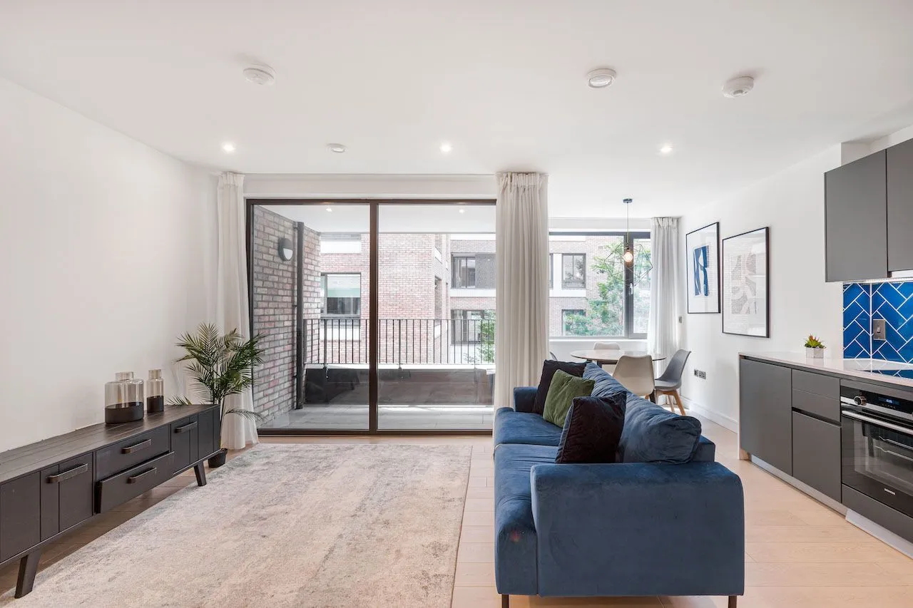 2 Bedroom