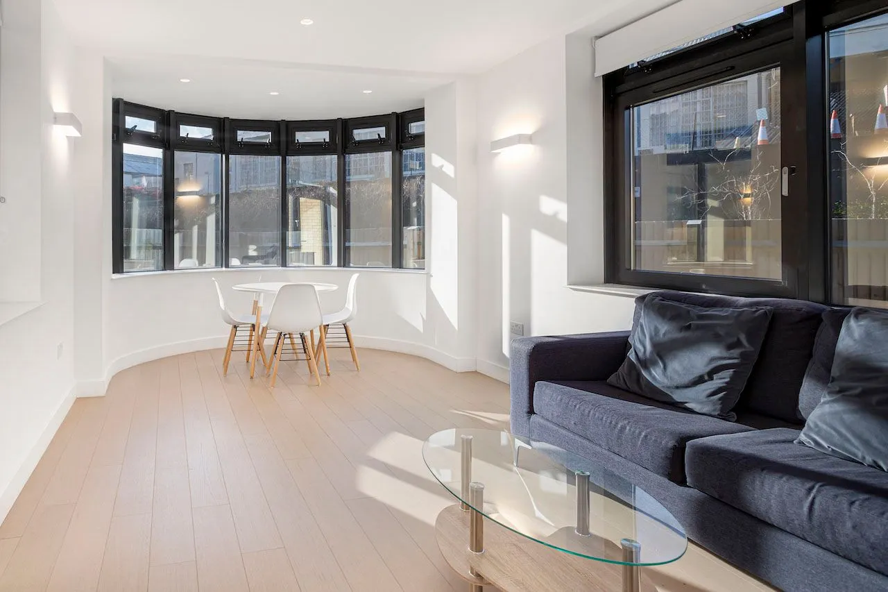 2 Bedroom