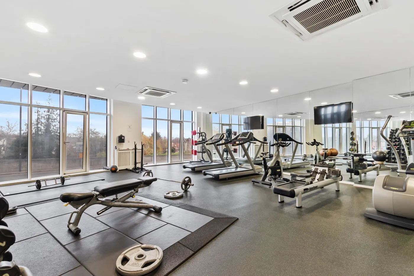 upload 9 5 bradstowe gym 6812158e7c492