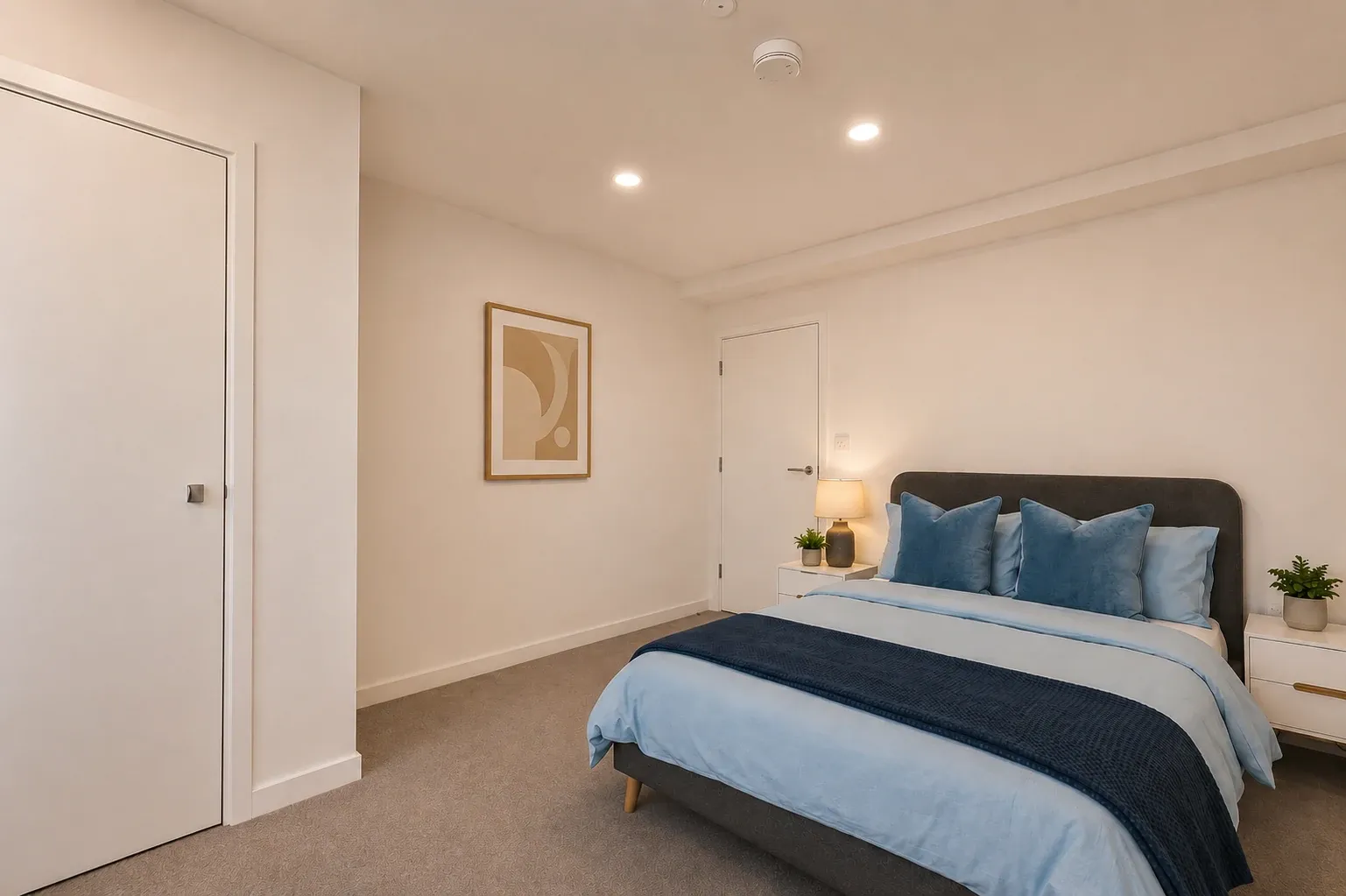 Double bedroom in a one-bedroom flat at Vonder Crawley, looking towards the door