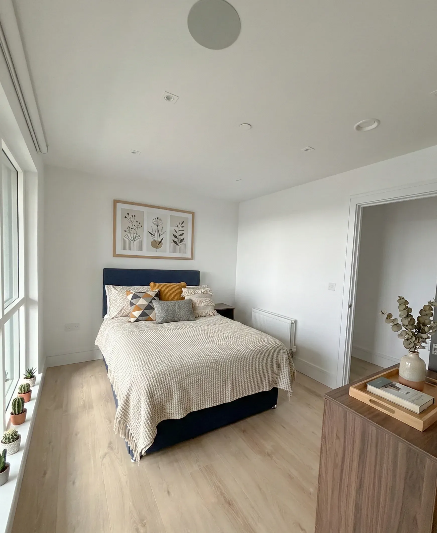 2 Bedroom